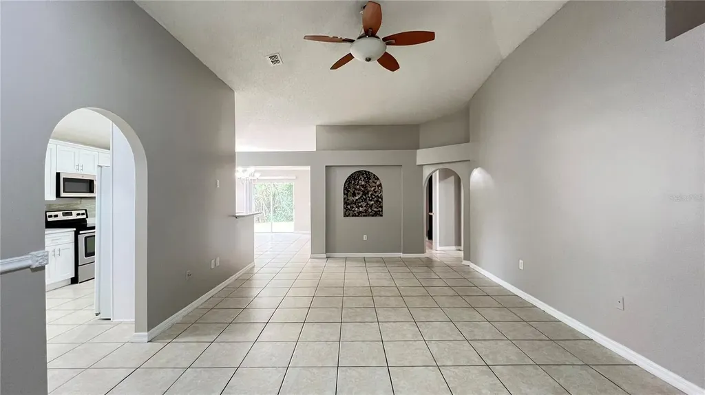 3831 Cinnamon Fern Loop Clermont FL 34714