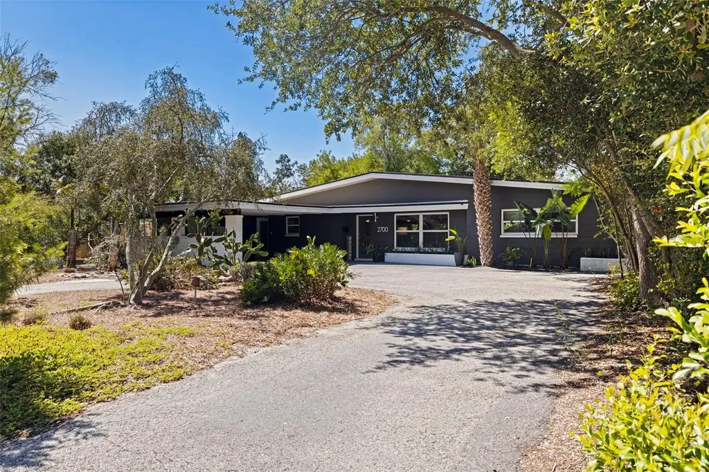 2700 Desoto Way S St Petersburg FL 33712