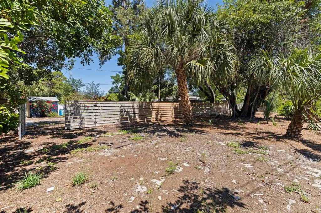 2700 Desoto Way S St Petersburg FL 33712
