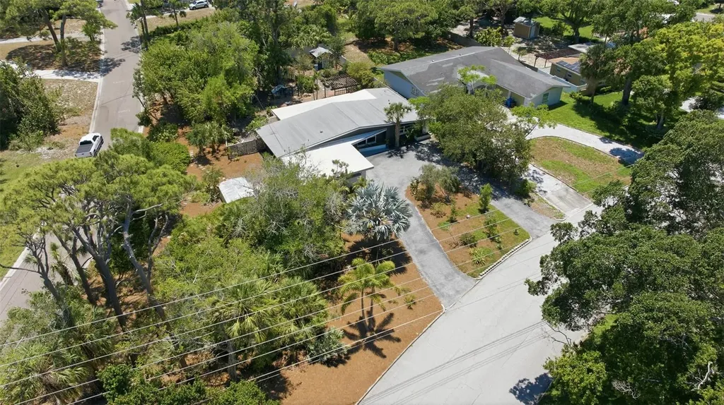2700 Desoto Way S St Petersburg FL 33712