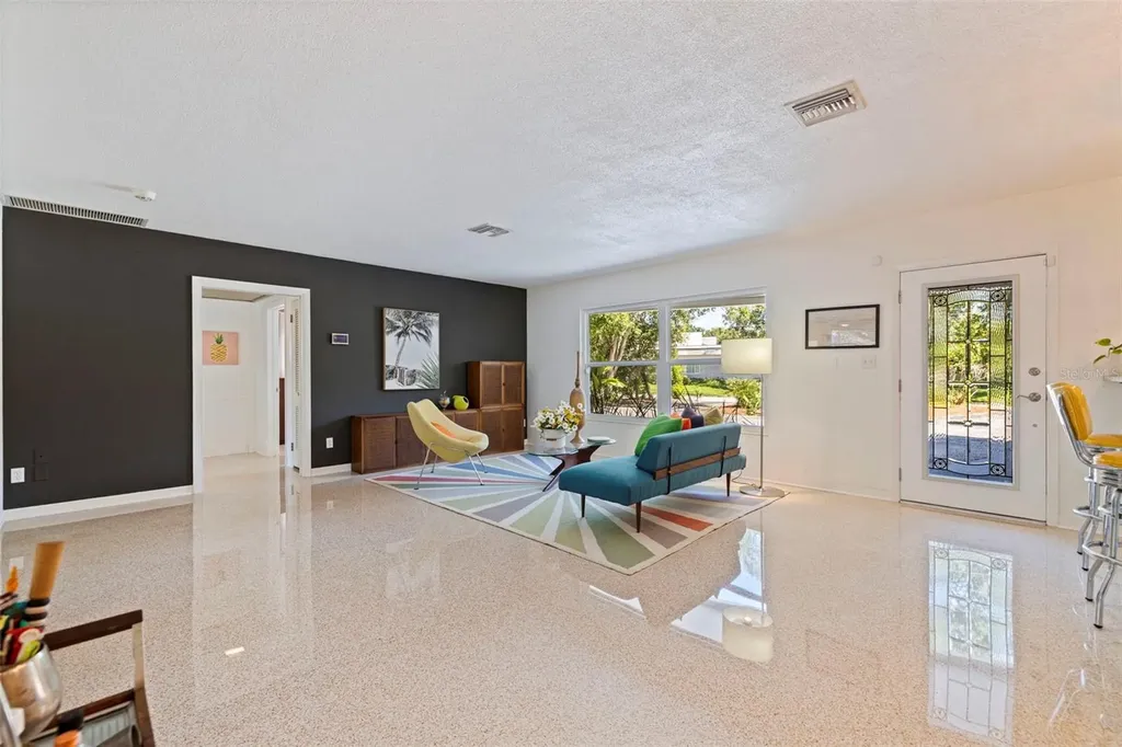 2700 Desoto Way S St Petersburg FL 33712