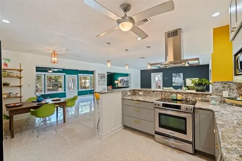 2700 Desoto Way S St Petersburg FL 33712