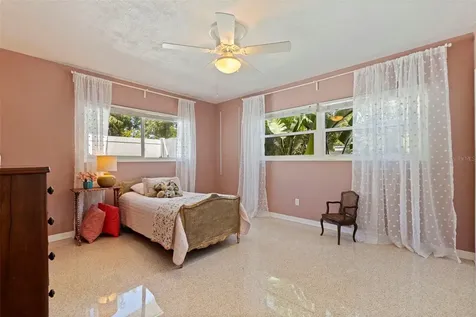 2700 Desoto Way S St Petersburg FL 33712