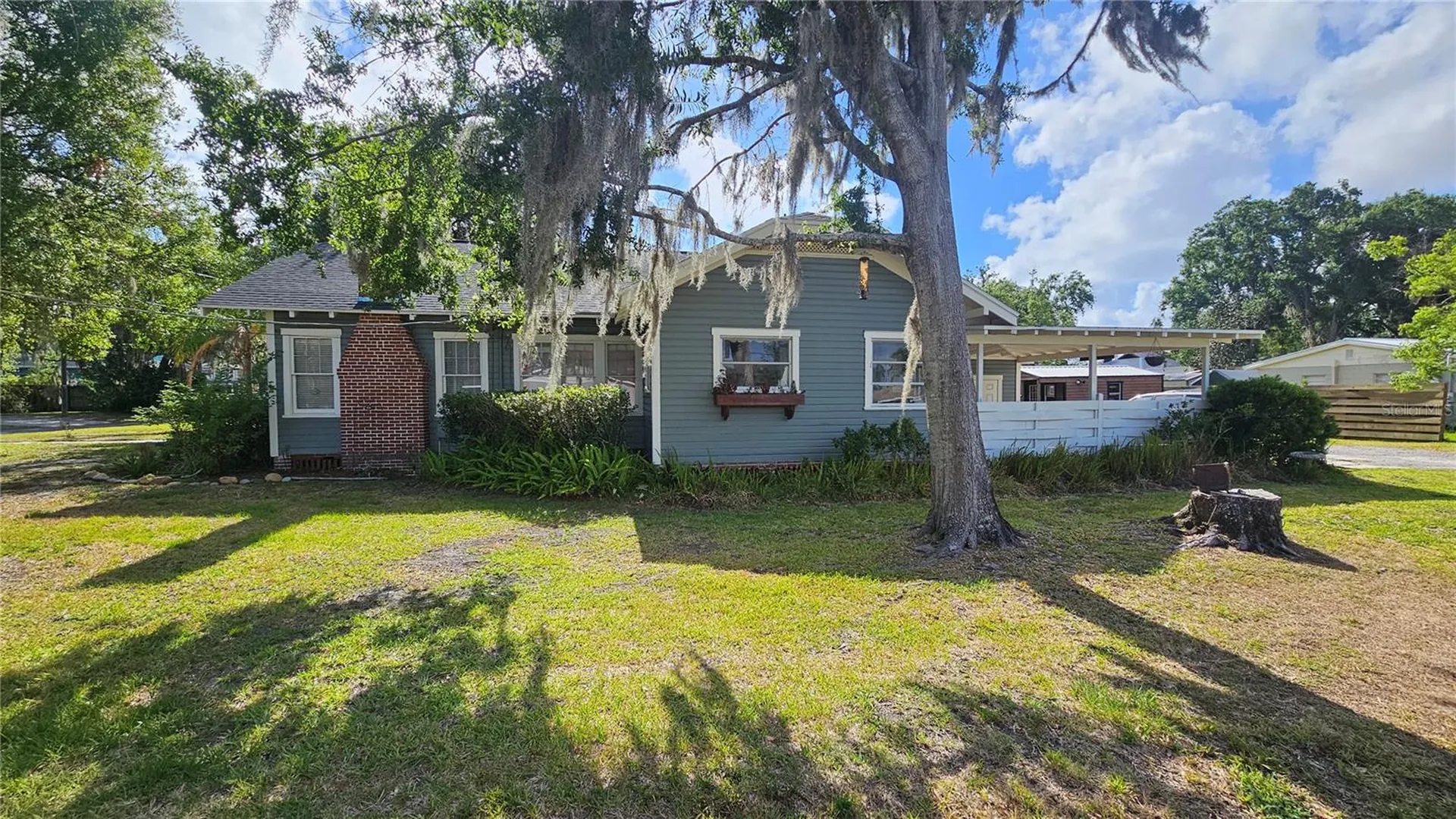 1001 E Gilchrist Street Plant City FL 33563