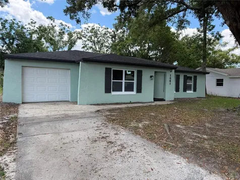 1241 Avalon Boulevard Casselberry FL 32707