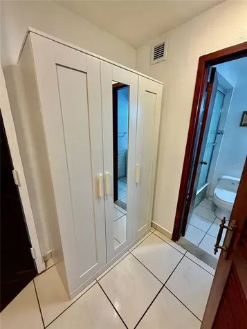 5869 Isla Verde Carolina PR 00979