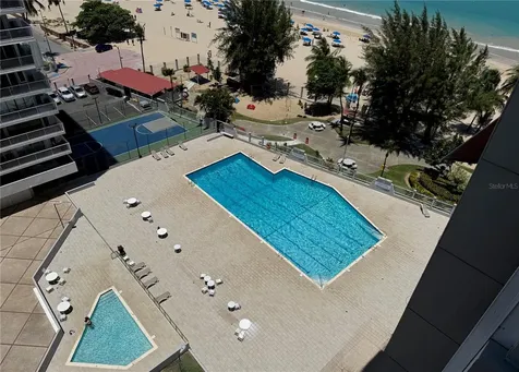 5869 Isla Verde Carolina PR 00979