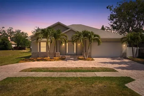 1016 Gulf Road Tarpon Springs FL 34689