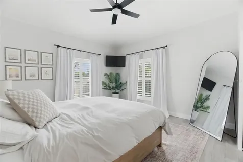 1016 Gulf Road Tarpon Springs FL 34689