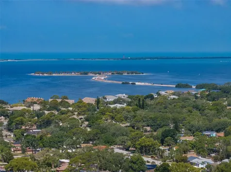 1016 Gulf Road Tarpon Springs FL 34689