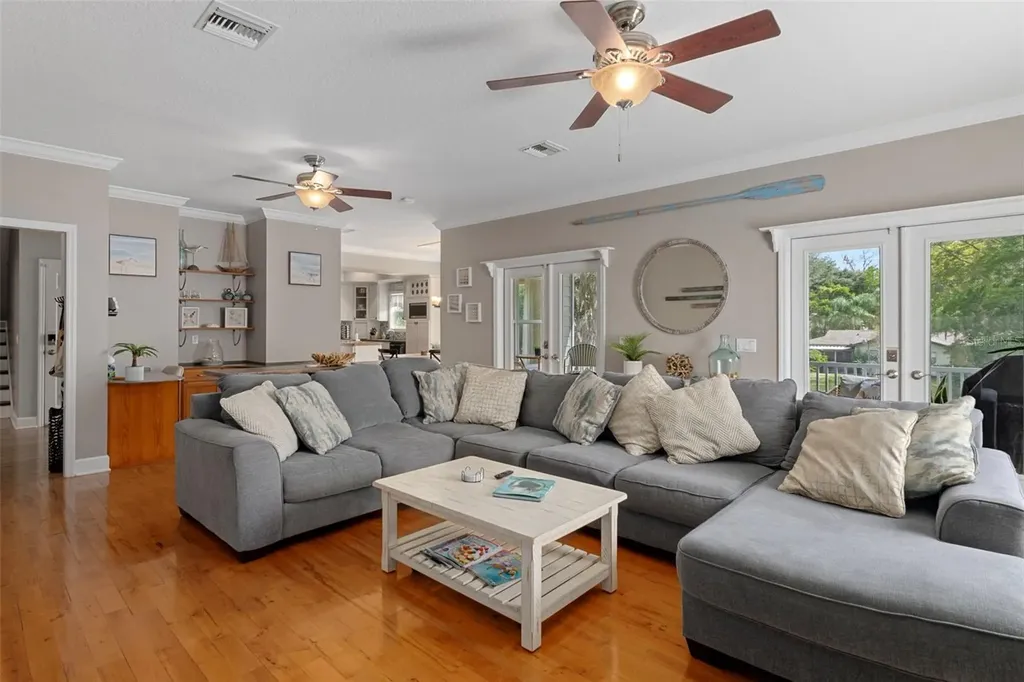 3625 N Suwannee Point Crystal River FL 34428