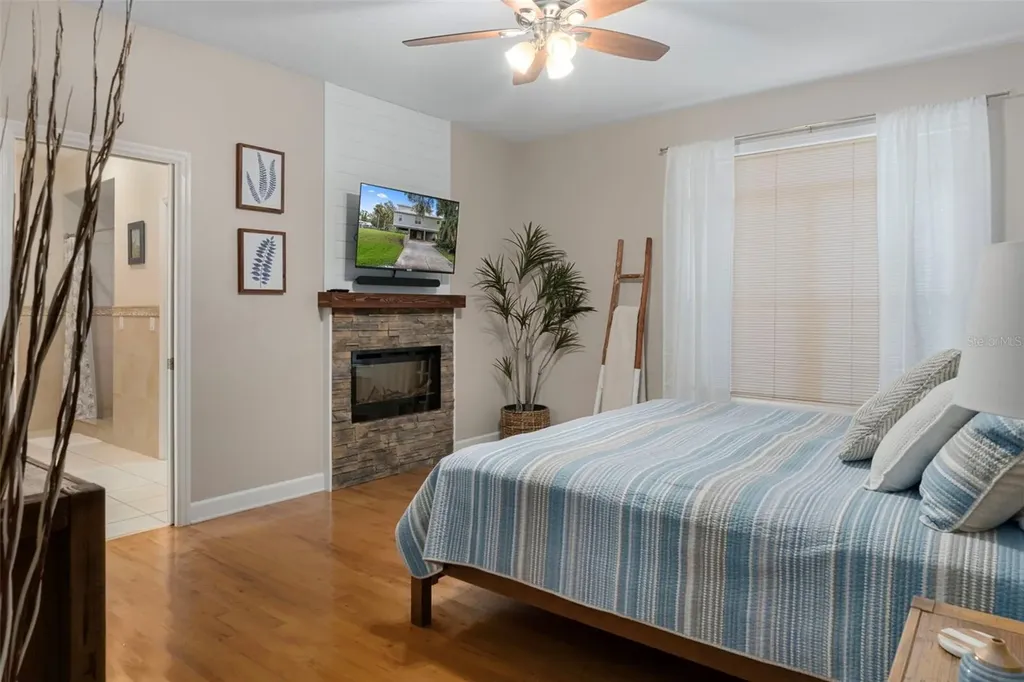 3625 N Suwannee Point Crystal River FL 34428