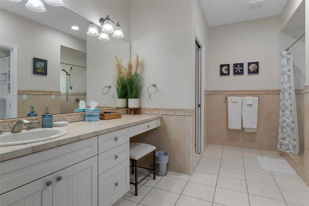3625 N Suwannee Point Crystal River FL 34428