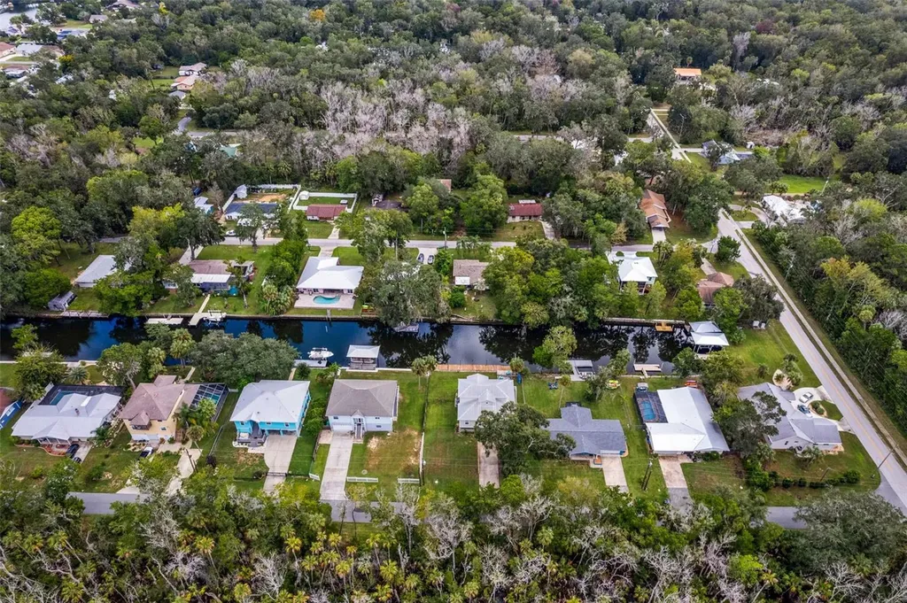 3625 N Suwannee Point Crystal River FL 34428