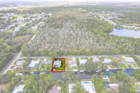 3625 N Suwannee Point Crystal River FL 34428