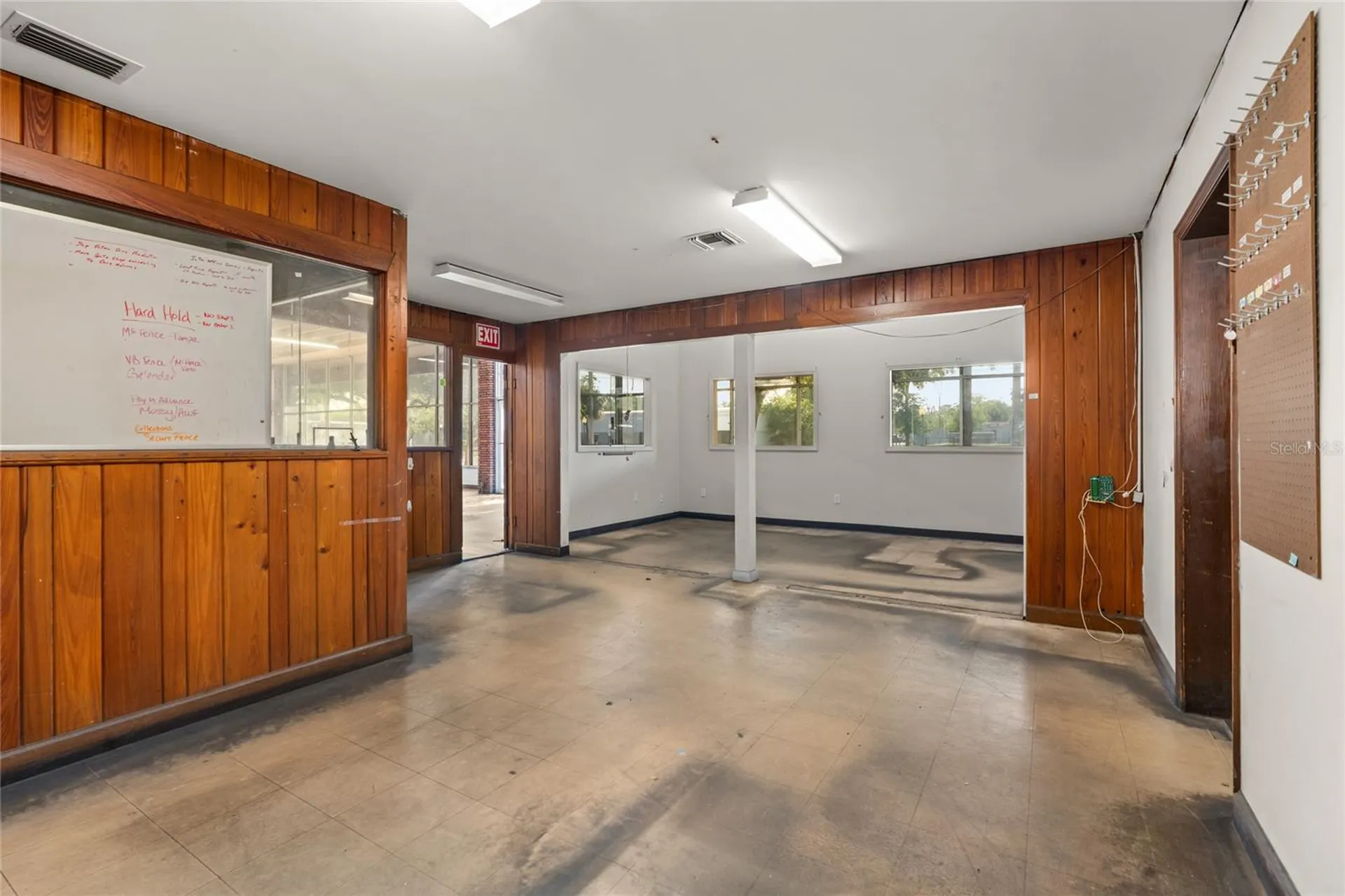 1118 N Magnolia Avenue Ocala FL 34475