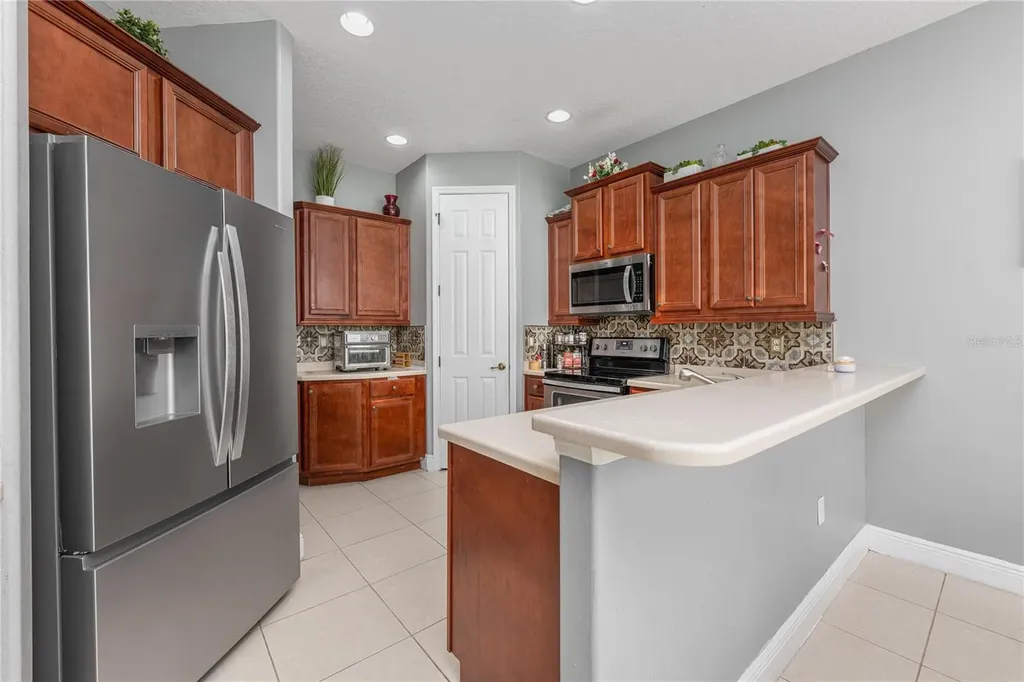 401 Split Oak Court Eustis FL 32736