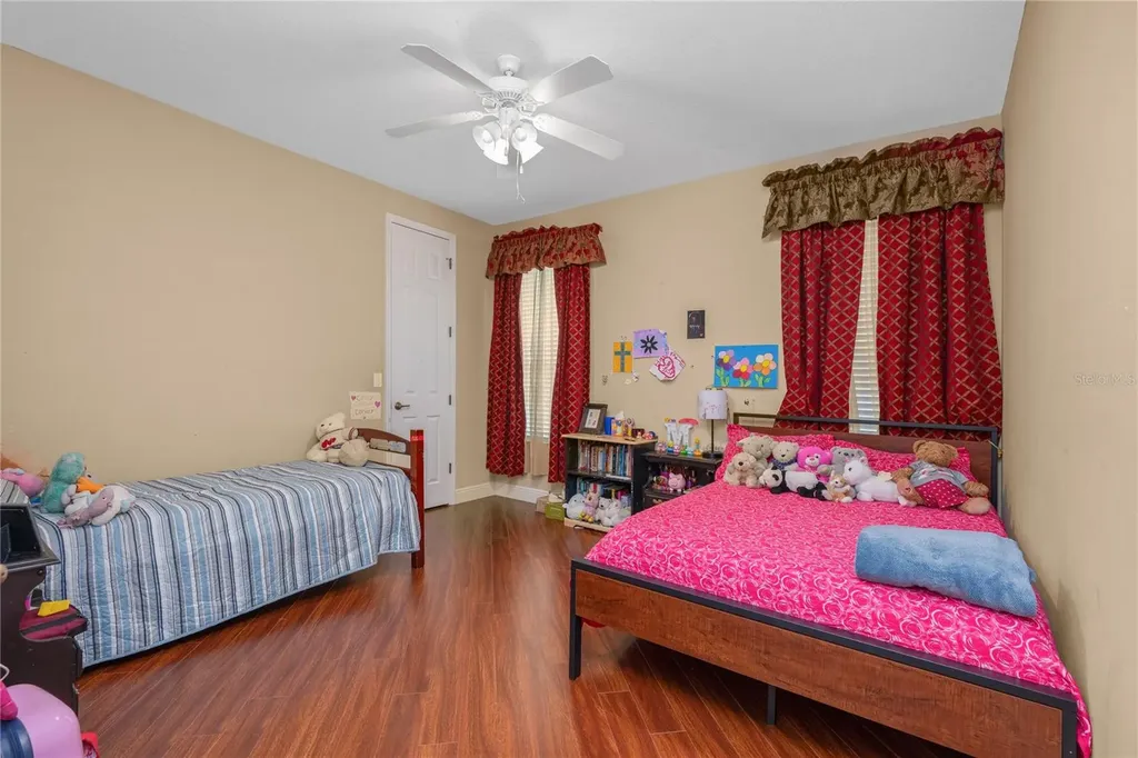 401 Split Oak Court Eustis FL 32736