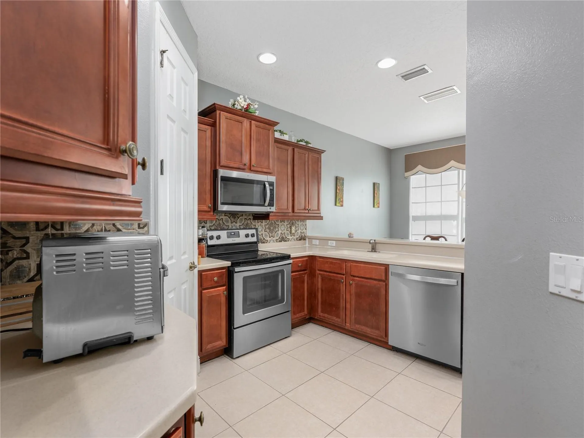 401 Split Oak Court Eustis FL 32736