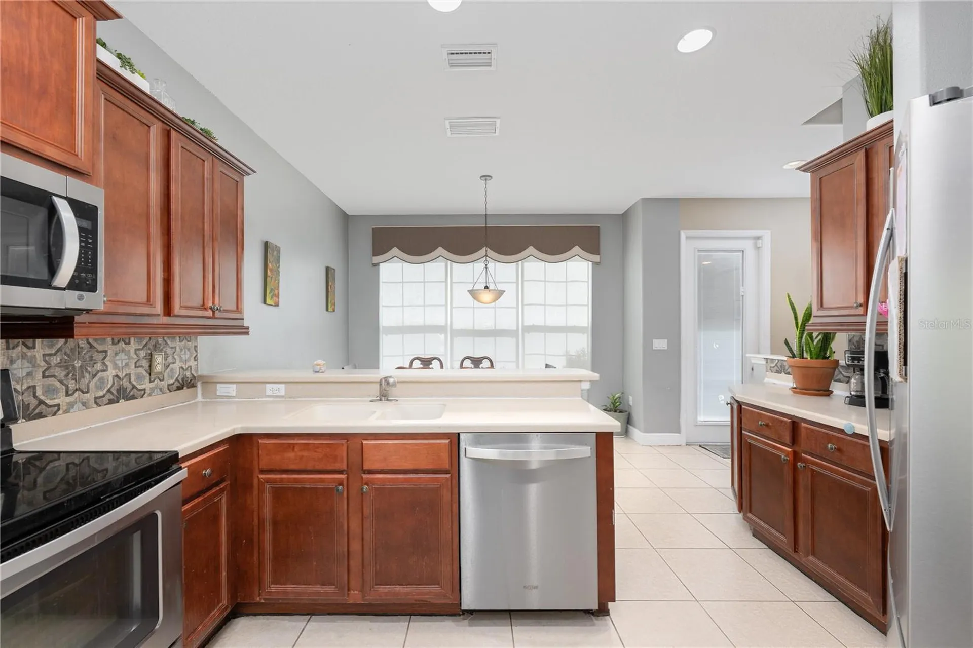 401 Split Oak Court Eustis FL 32736