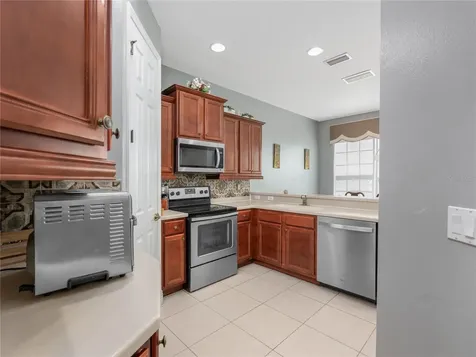 401 Split Oak Court Eustis FL 32736