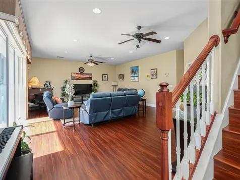 401 Split Oak Court Eustis FL 32736