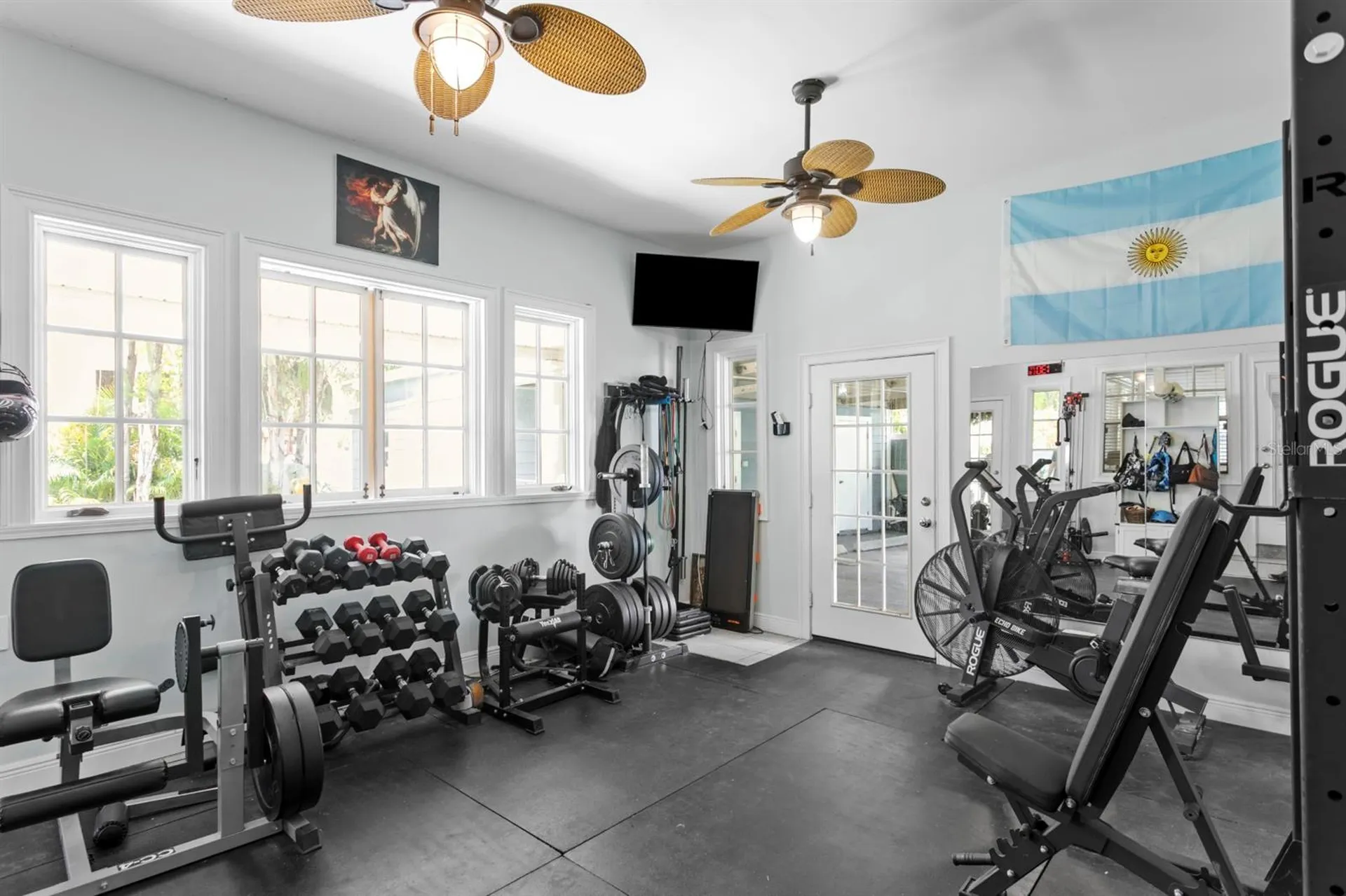 4521 W Watrous Avenue Tampa FL 33629