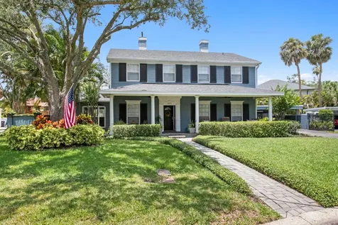 4521 W Watrous Avenue Tampa FL 33629