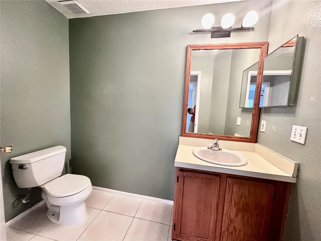 144 Reserve Circle Oviedo FL 32765