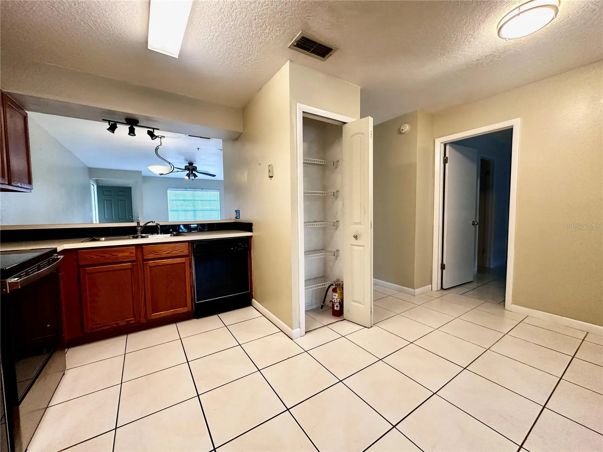 144 Reserve Circle Oviedo FL 32765