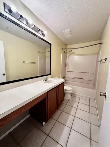 144 Reserve Circle Oviedo FL 32765