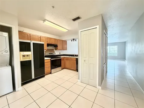 144 Reserve Circle Oviedo FL 32765