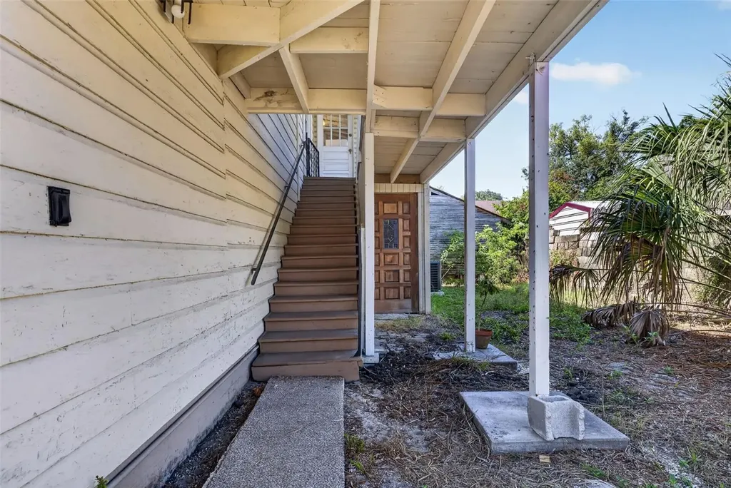 114 W Wilder Avenue Tampa FL 33603