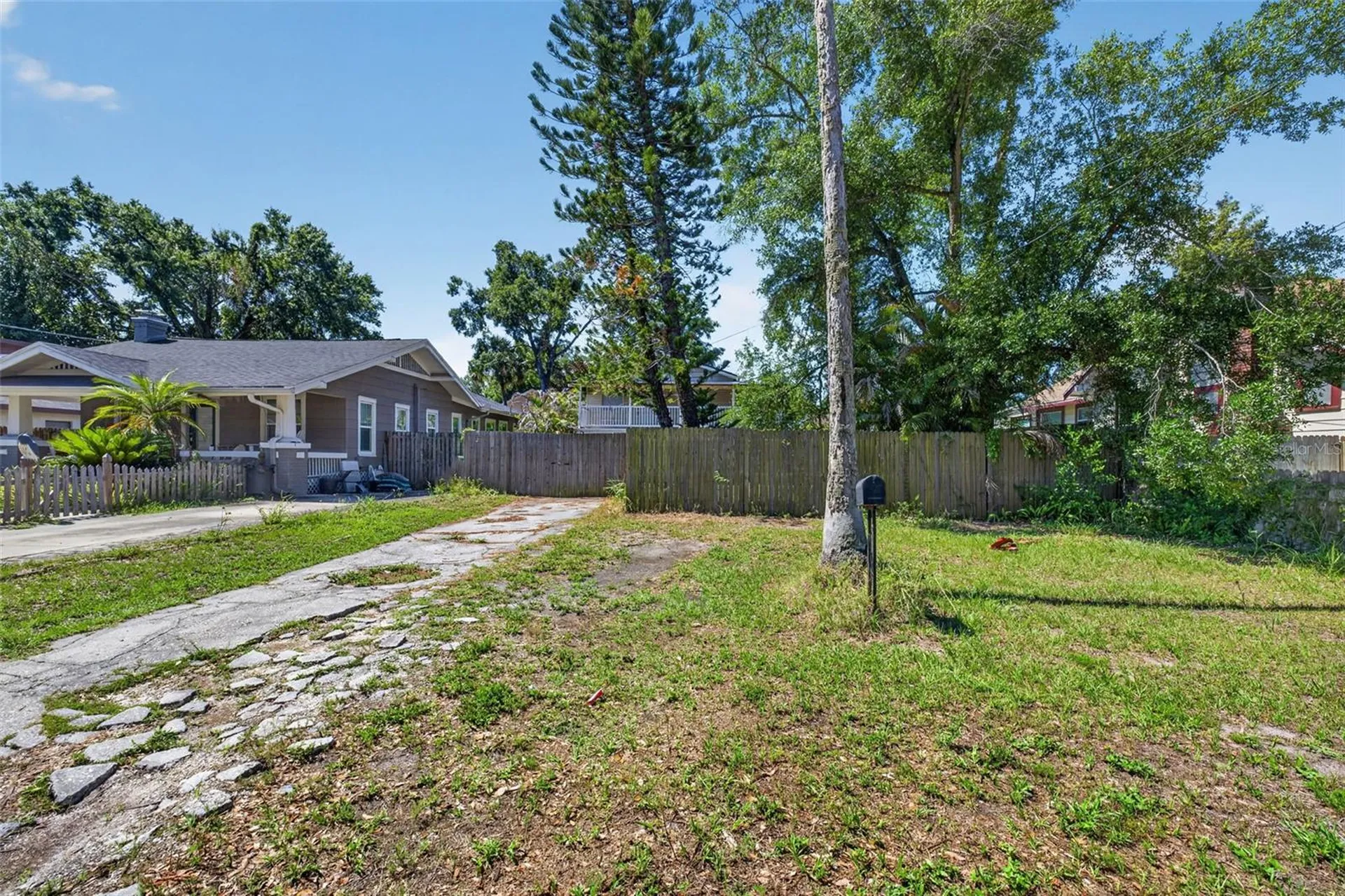 114 W Wilder Avenue Tampa FL 33603