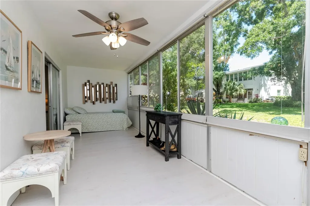 300 Clyde Lane Dunedin FL 34698