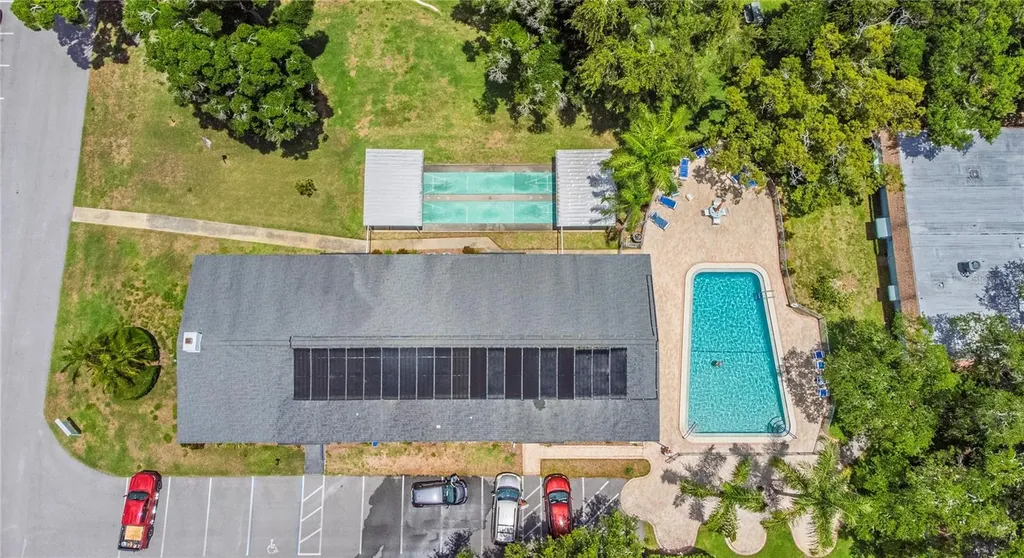 300 Clyde Lane Dunedin FL 34698