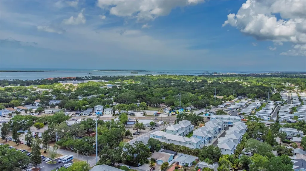 300 Clyde Lane Dunedin FL 34698