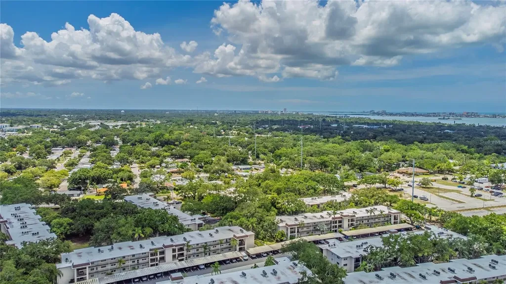 300 Clyde Lane Dunedin FL 34698