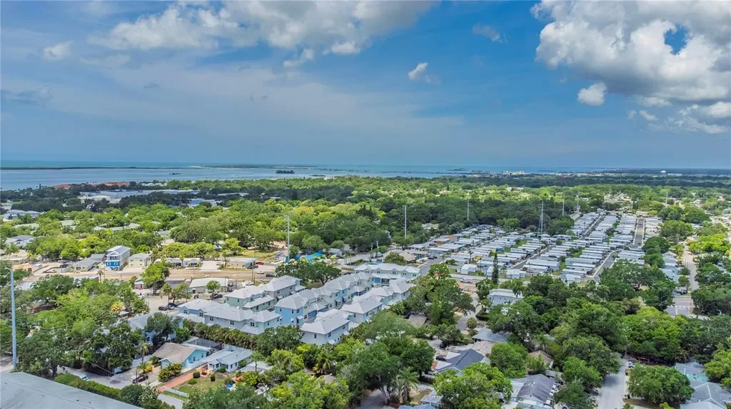 300 Clyde Lane Dunedin FL 34698