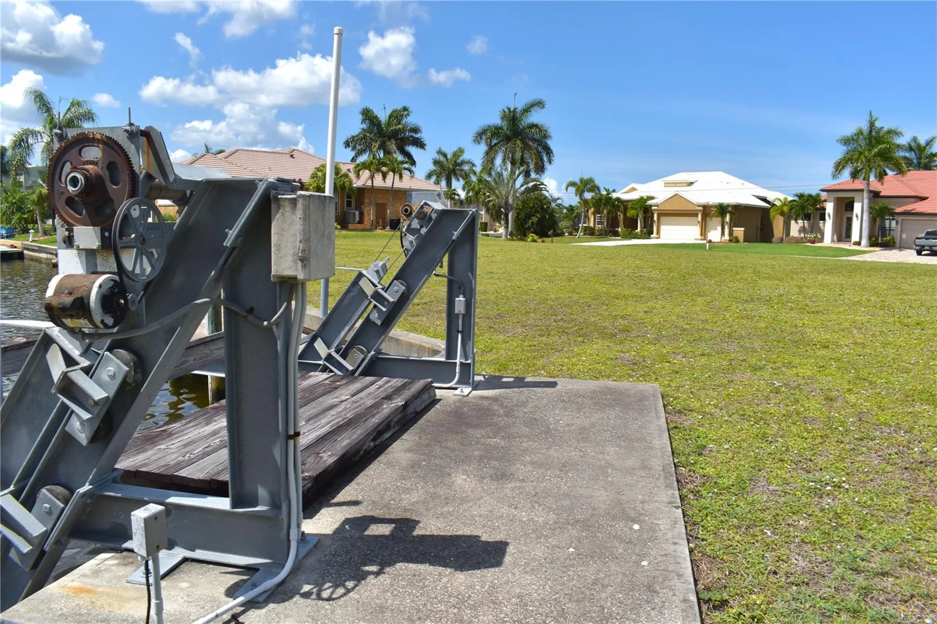 825 Via Tripoli Punta Gorda FL 33950