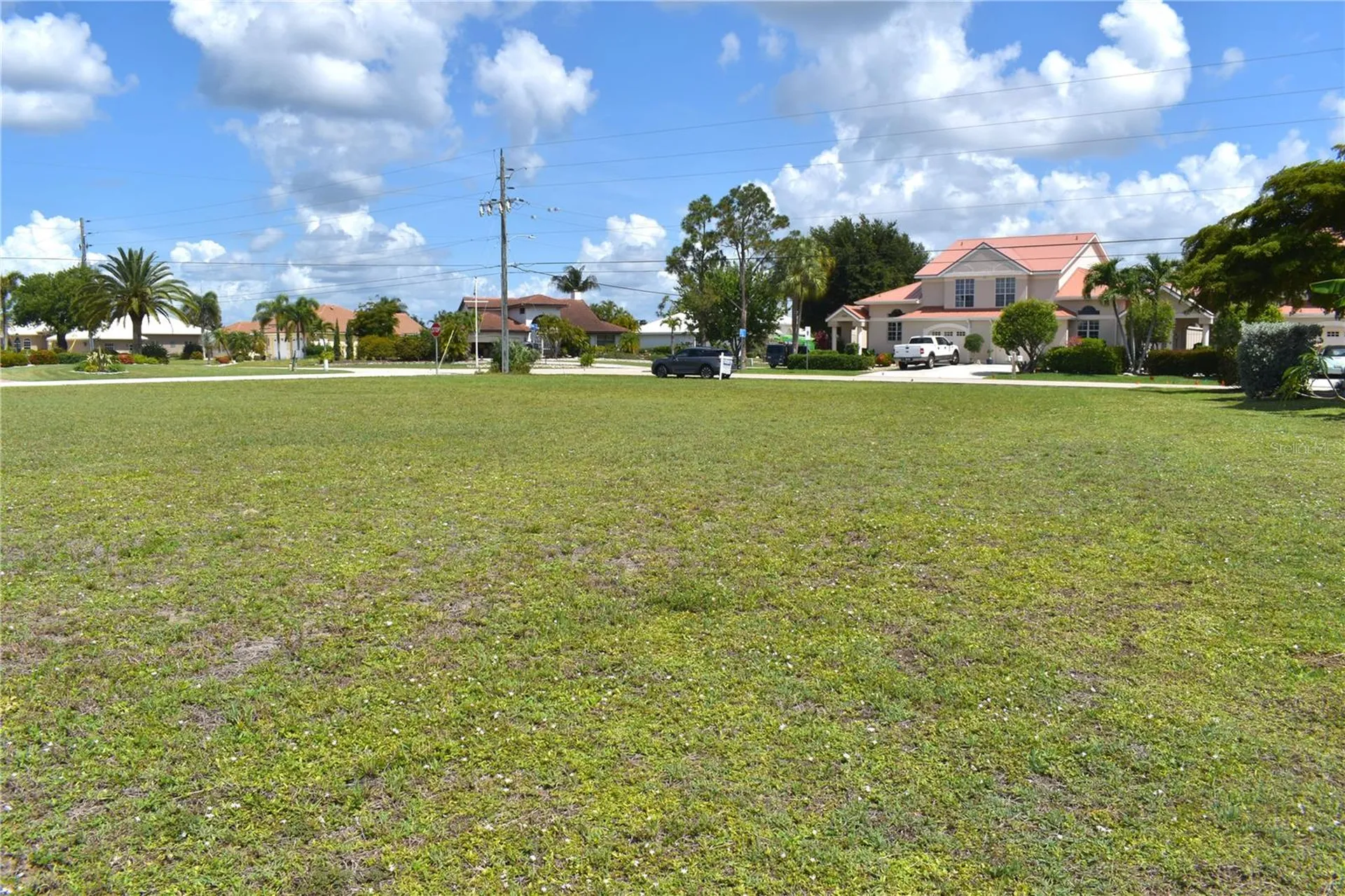 825 Via Tripoli Punta Gorda FL 33950
