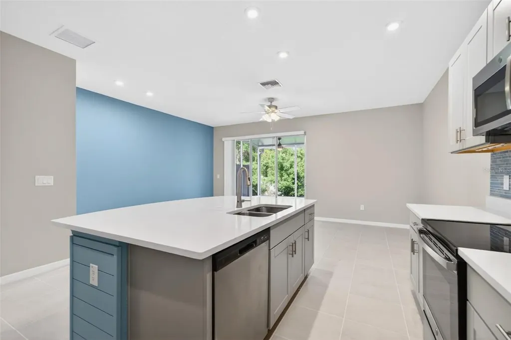 6425 Fairmont Lane Palmetto FL 34221