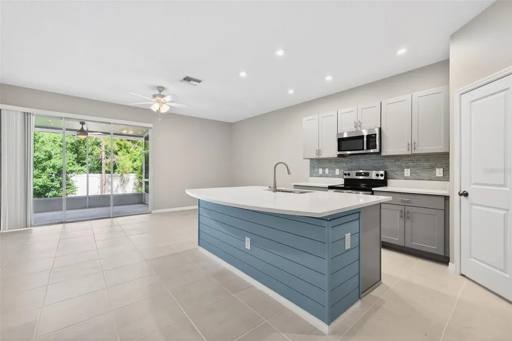 6425 Fairmont Lane Palmetto FL 34221