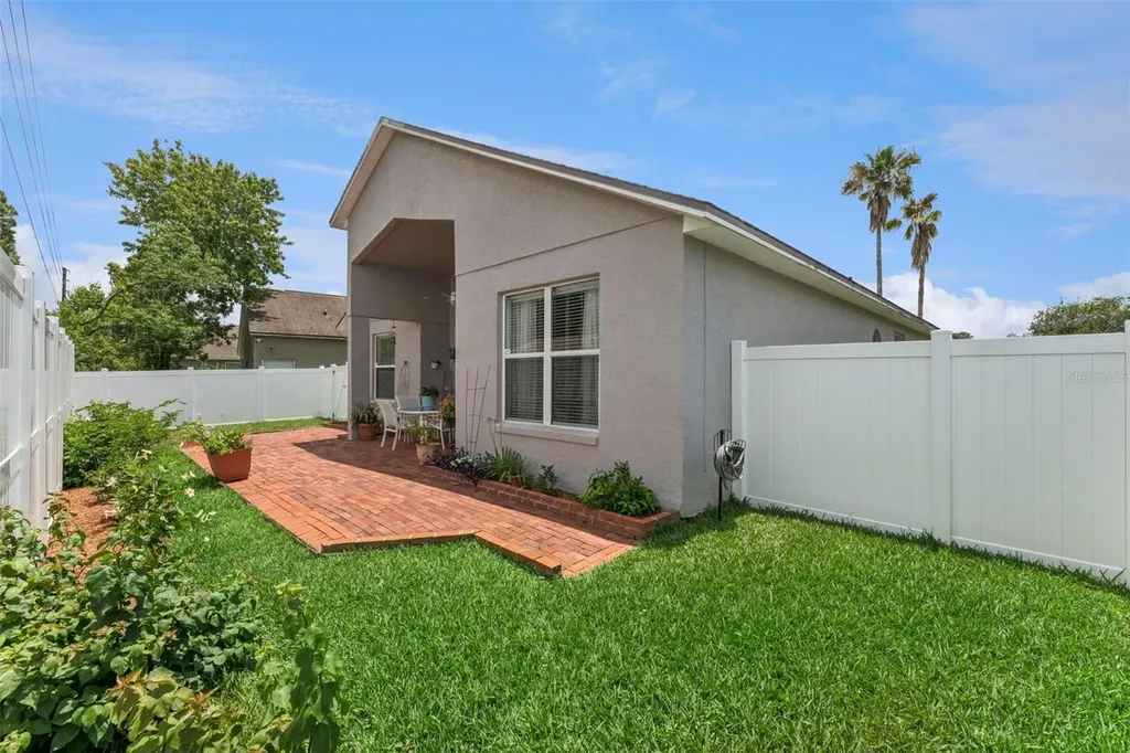 9915 Kona Isle Court Orlando FL 32817