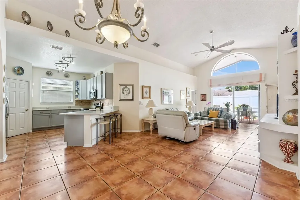 9915 Kona Isle Court Orlando FL 32817