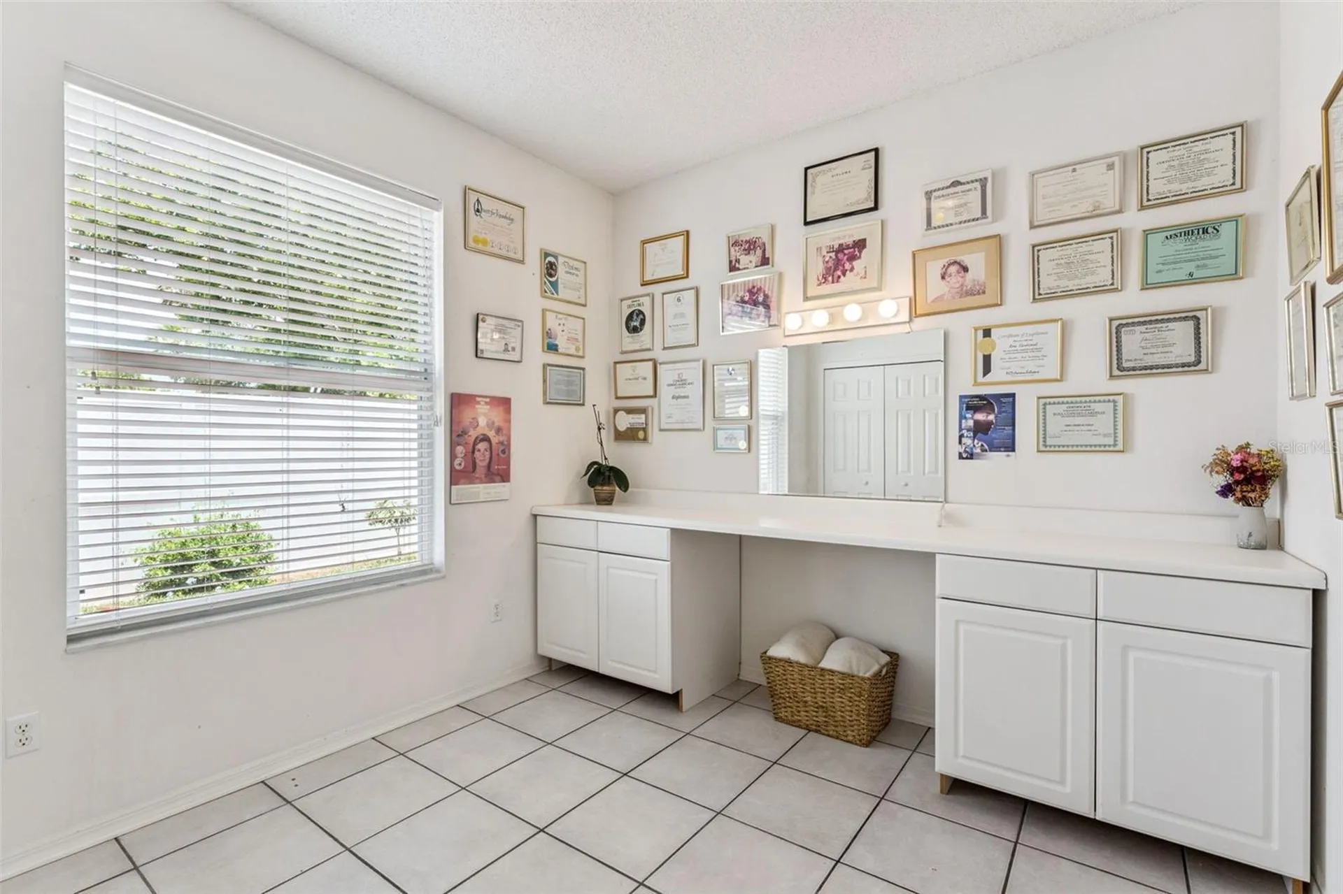 9915 Kona Isle Court Orlando FL 32817