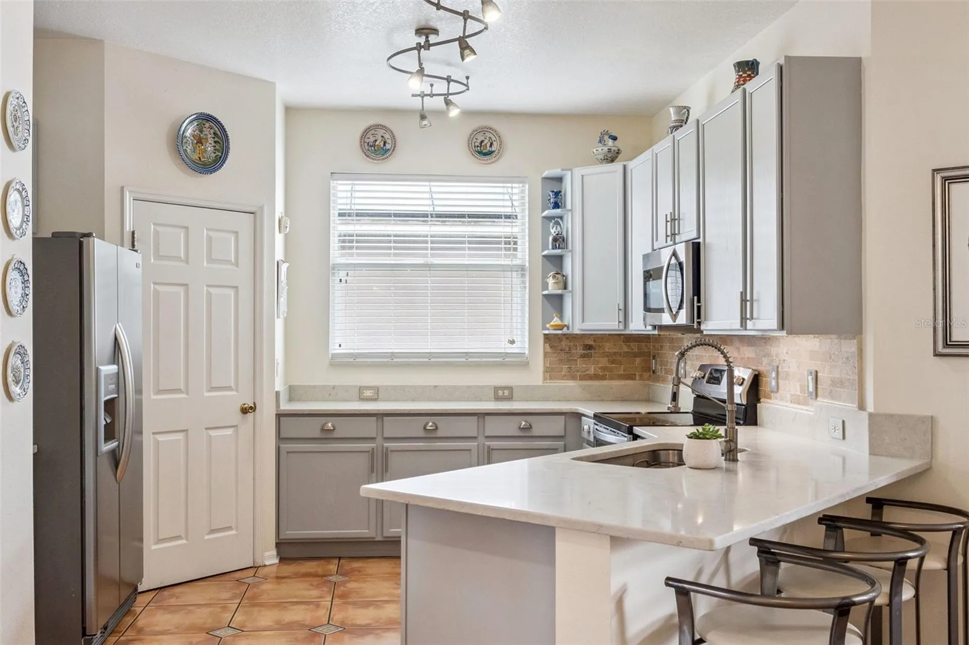 9915 Kona Isle Court Orlando FL 32817