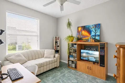 9915 Kona Isle Court Orlando FL 32817
