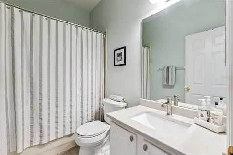 9915 Kona Isle Court Orlando FL 32817