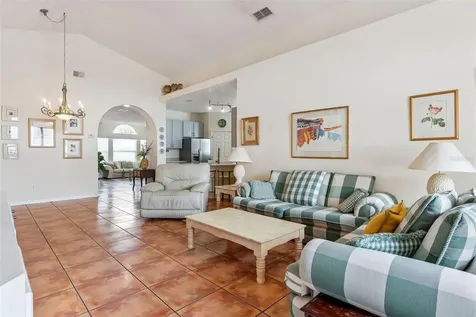 9915 Kona Isle Court Orlando FL 32817